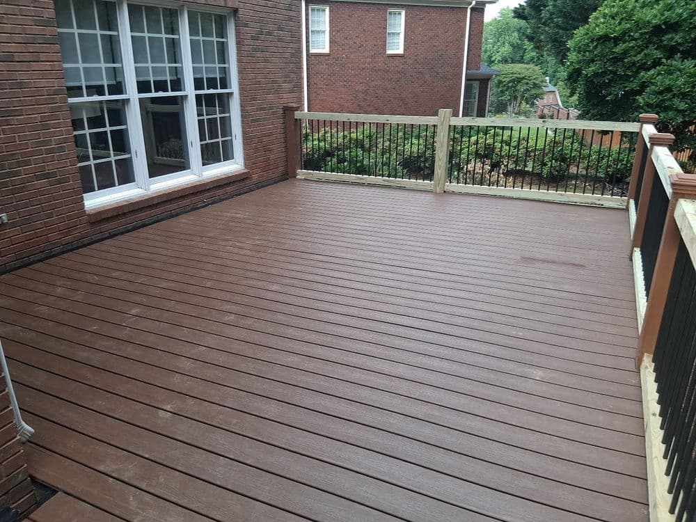 Gallery photos for Worn-Out Wood Deck Gets a Full Trex Redeck in Greer: Image #8