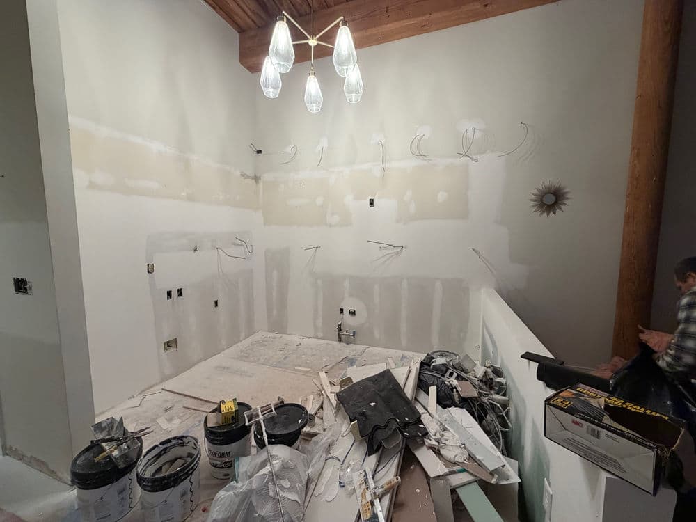 Gallery photos for Downtown Greenville Mill Condo Transformation: Image #1