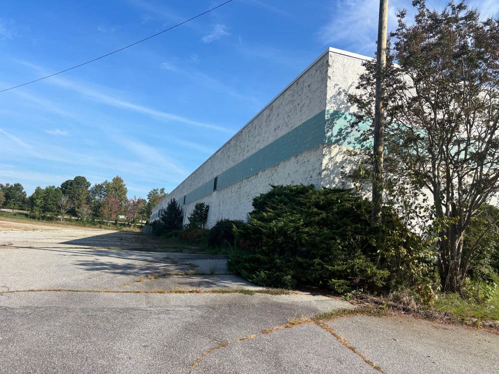 Gallery photos for Exterior Painting Transformation at Kymco USA Headquarters in Spartanburg: Image #4