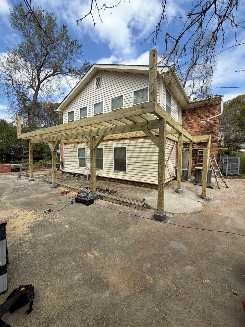 Gallery photos for Custom Trex Deck Rebuild with Aluminum Insulated Porch Cover: Image #3